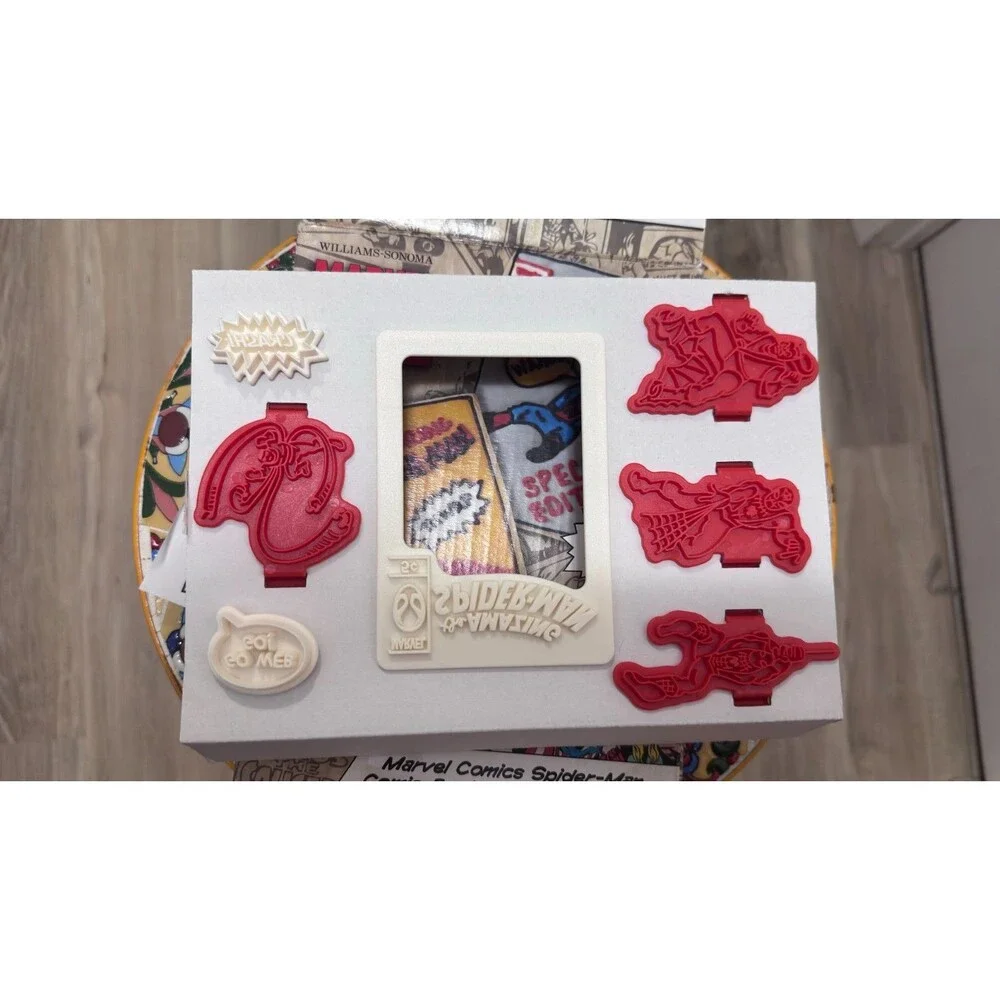 Williams Sonoma 2011 Marvel Spider-Man Cookie Cutter Set
